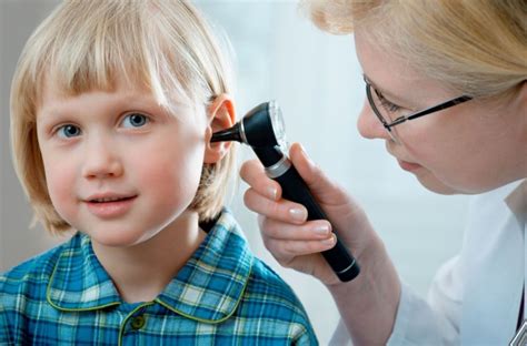 Как определить проблемы со слухом у детей